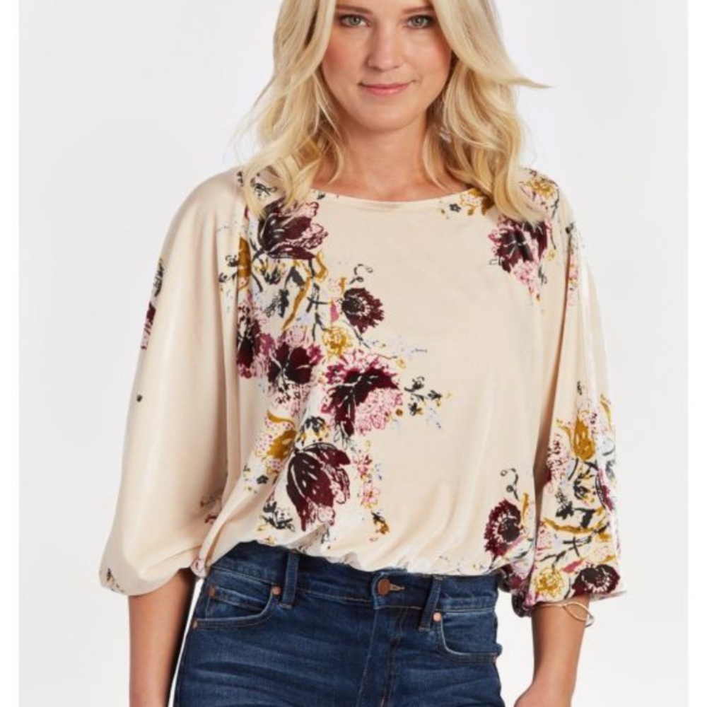 Evereve Floral Print Bodysuit in Cream and Burgundy